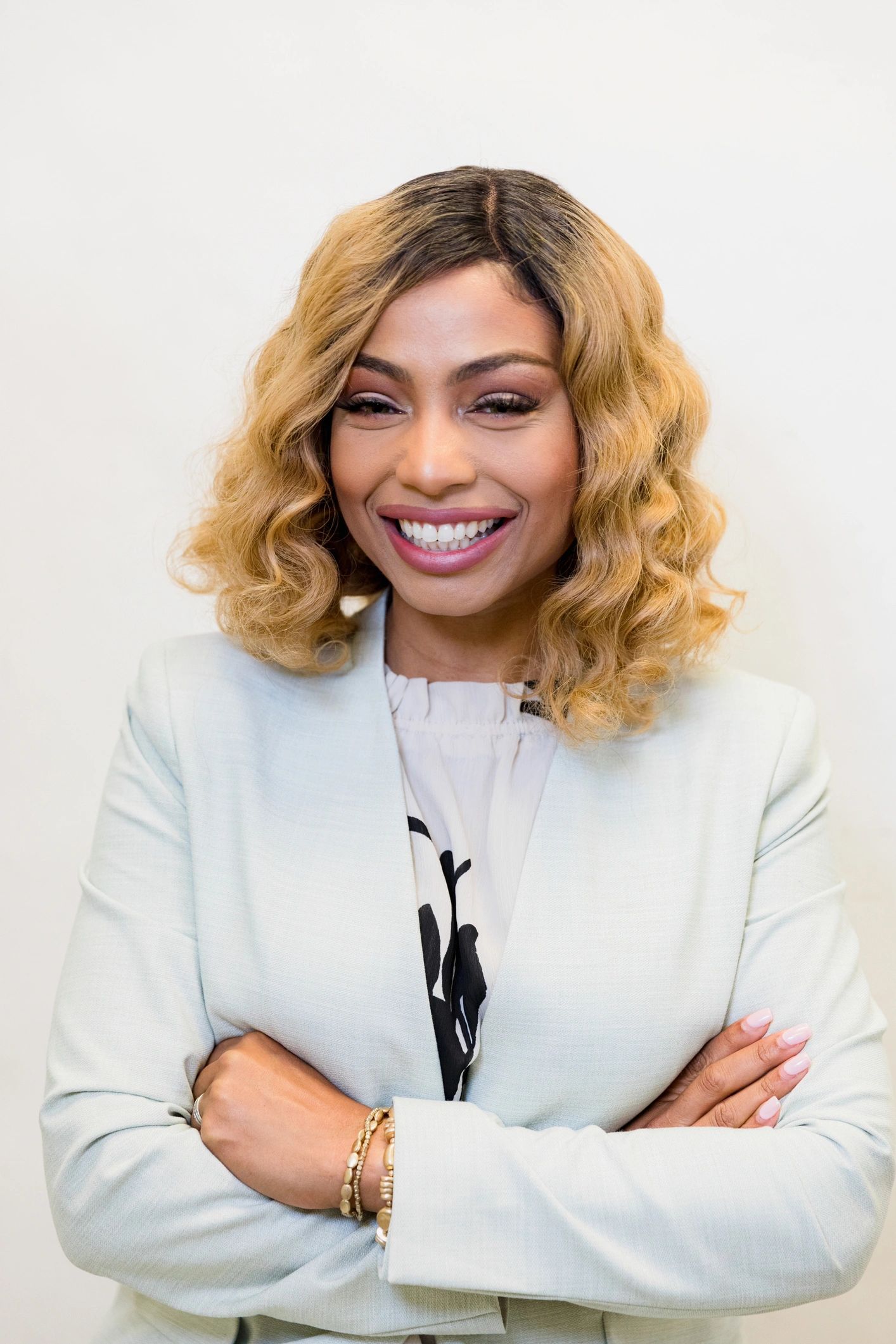 Professional headshot representing Broker Irene Uribe